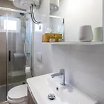 Apartment 3 Bedroom Beautiful In Opuzen (Dubrovnik-Neretva)