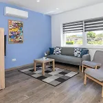 3 Bedroom Beautiful Apartment In Opuzen